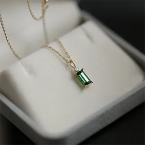 Classic Green Square Pendant Necklace Silver Chain Women Jewelry