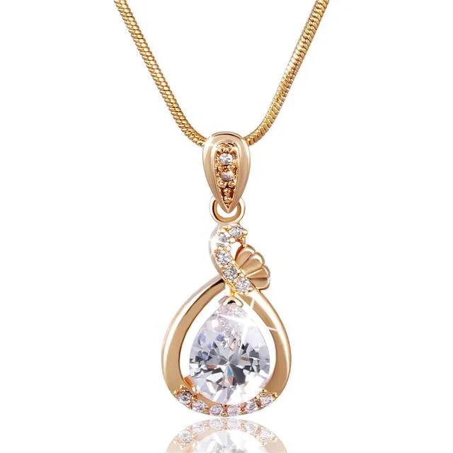 Oval Shaped Water Drop Necklace